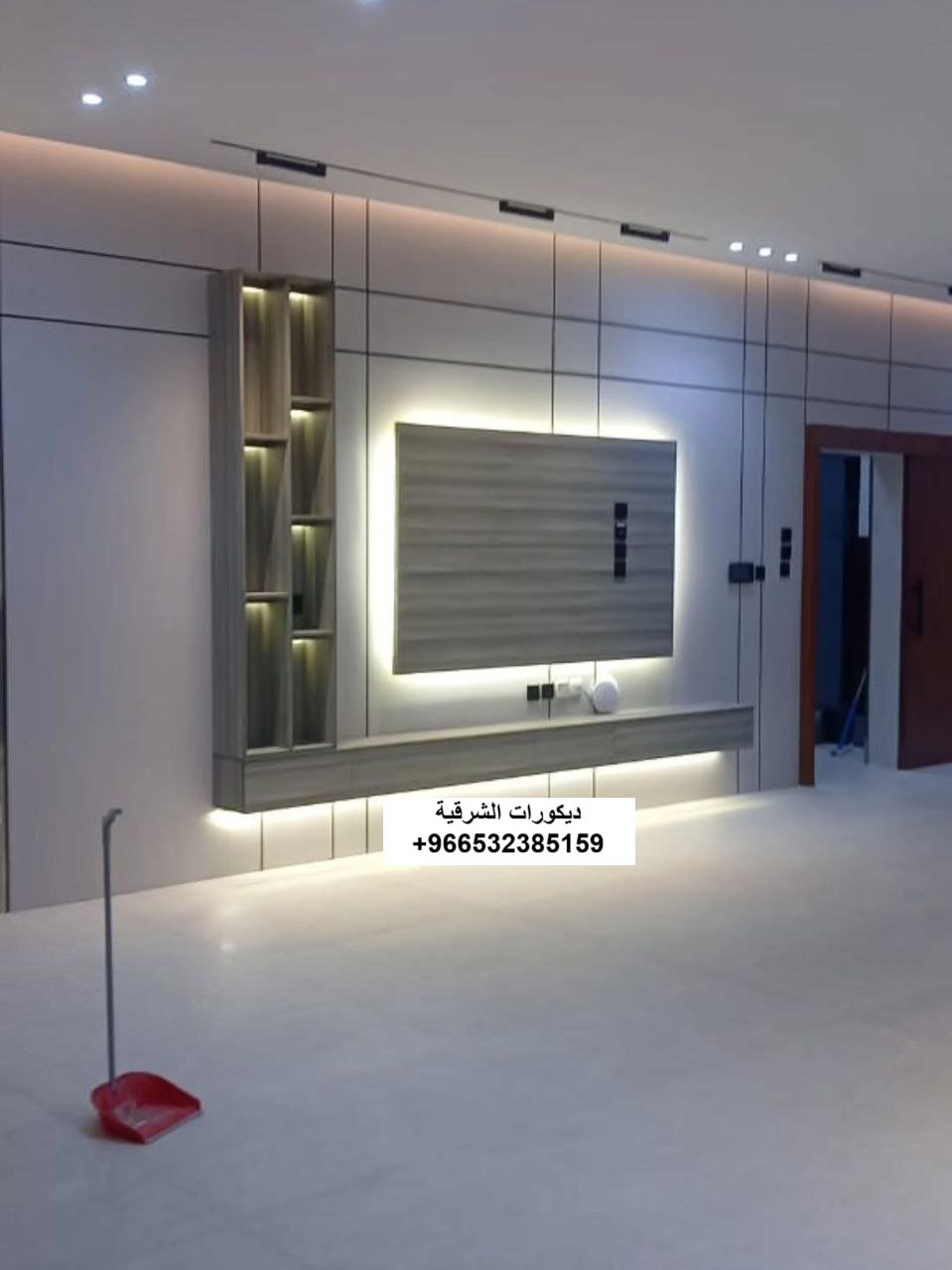ديكور شاشة تلفزيون ممر دخول في عنك — ديكورات الشرقية — عمل 20