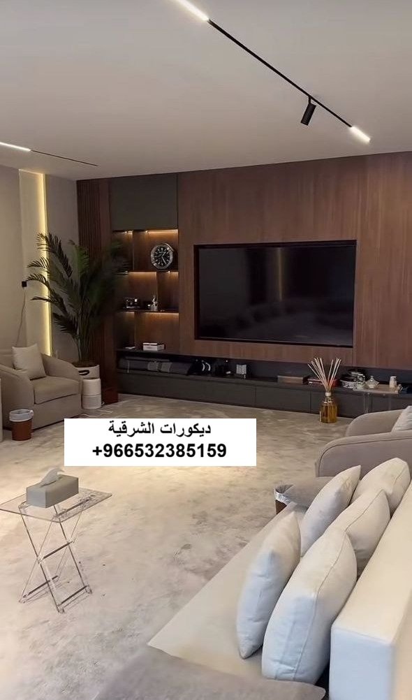 ديكور شاشة تلفزيون فيلا سكنية في سيهات — ديكورات الشرقية — عمل 40